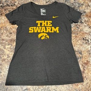 Women’s Nike Iowa Hawkeyes shirt